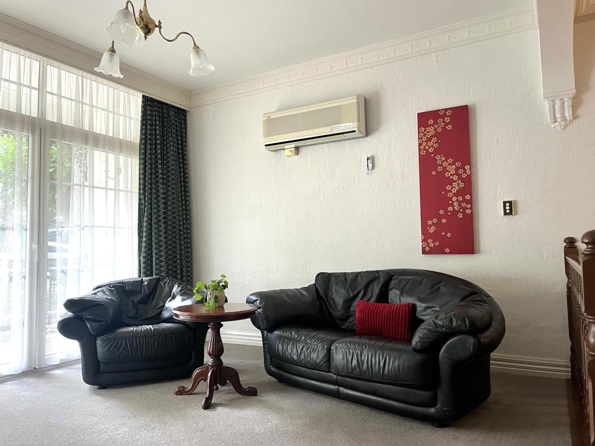 Victoria House Motor Inn Croydon Eksteriør billede